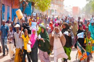 Gedo residents protest federal government after drone attack on Gen. Shub’s residence
