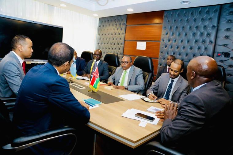 Somalia, Kenya Discuss Mogadishu-Mandera Road Link Under World Bank Project